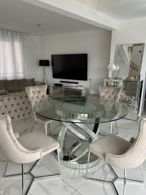 شقة Appart Duplex 87M2 Pres D'Airbus تولوز المظهر الخارجي الصورة